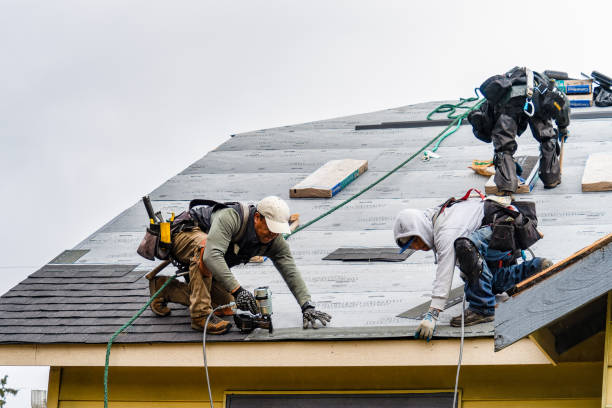Professional Gutter Installation technician working in Hereford, CO
